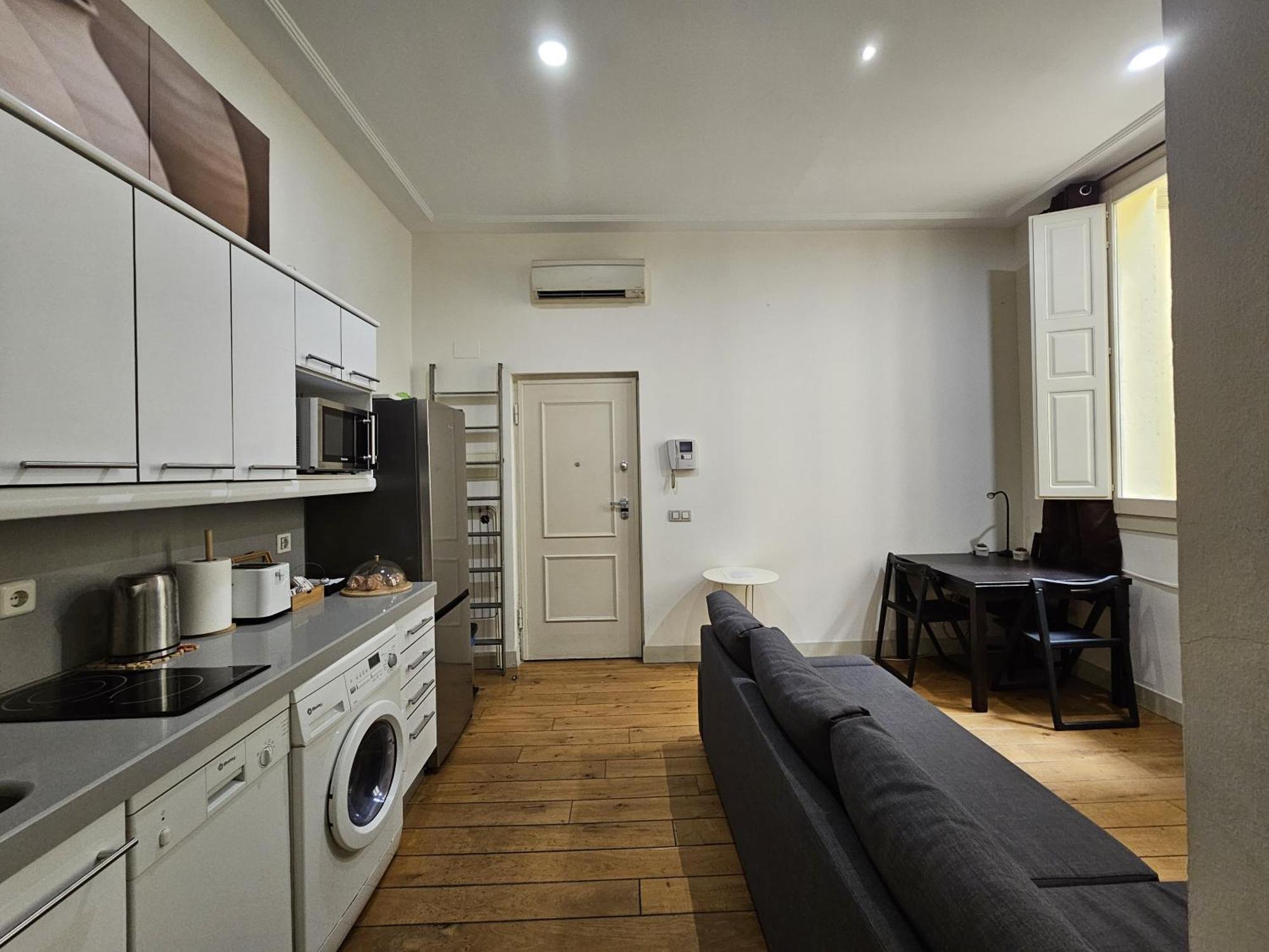 Hostal Arenal Madrid Exterior photo