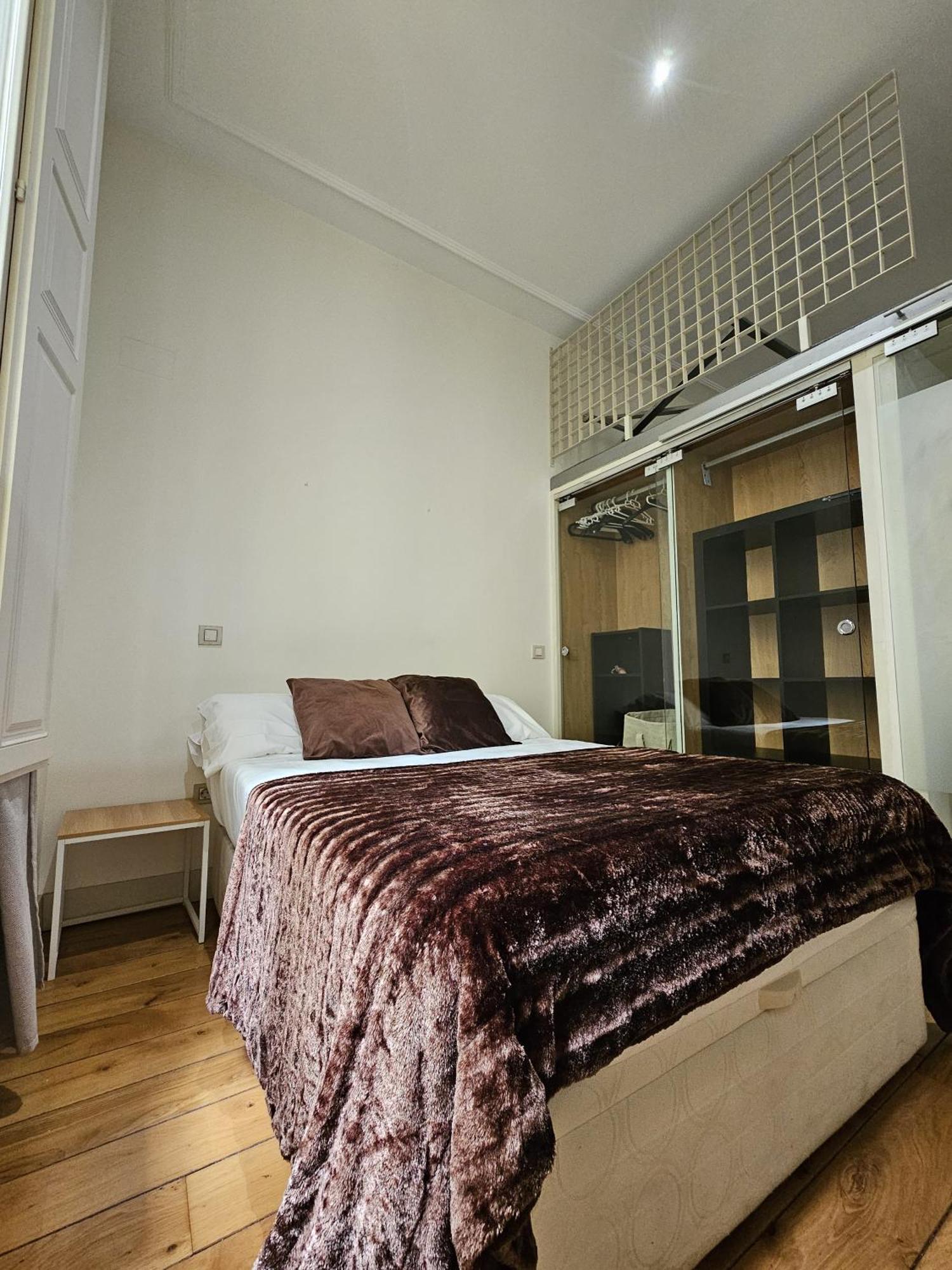 Hostal Arenal Madrid Exterior photo